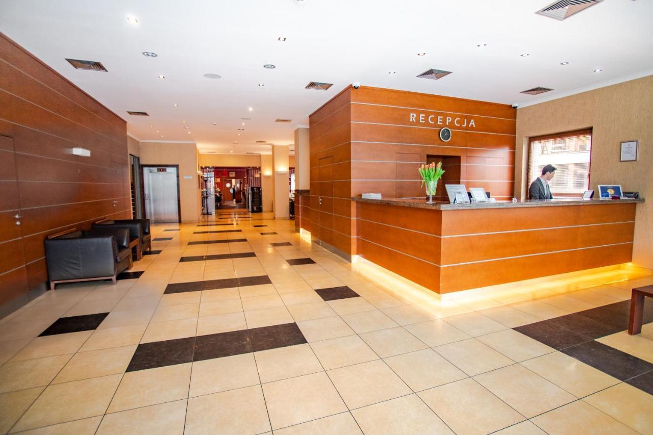 Premium Hotel Bacero Wroclaw Exterior photo