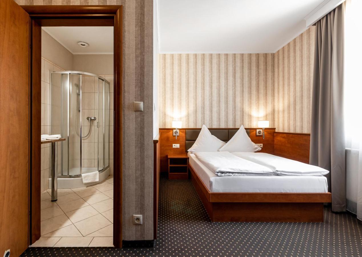 Premium Hotel Bacero Wroclaw Exterior photo